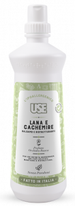 Use IPOALLERGENICO Lana E Cachemire Balsamo Ristrutturante 1 litro